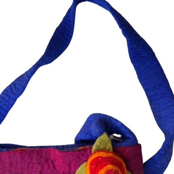Handcrafted Wool Felt Shoulder Bag With Floral Design & Spiral Accents - Picture 5 of 9